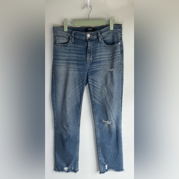 Hudson Jeans Denim - Hudson Nico Straight Jeans • Women’s size 28